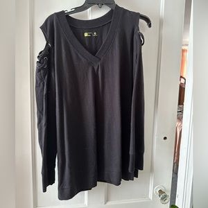 Cold Shoulder Style Xersion True Black long sleeve XXL